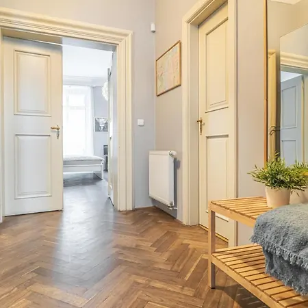 Karmelitska 2 Luxury 1B Apartment Prague Exterior photo